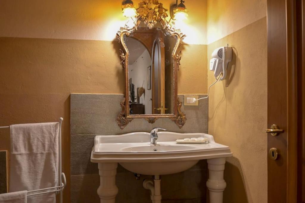 Loft Principe Tommaso - San Salvario. Турин Екстер'єр фото